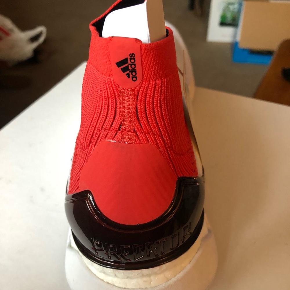 Brand new Adidas Predator Tango sneakers - Picture 5 of 5